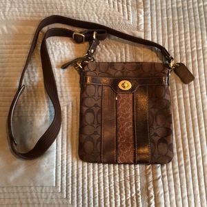 ⭐️Coach Crossbody Bag ⭐️